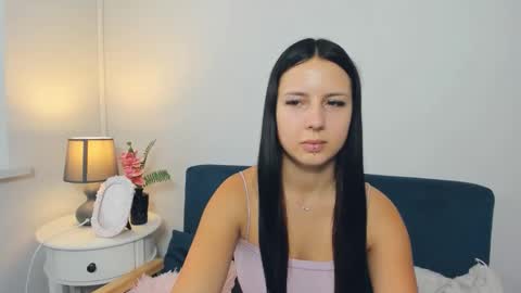 Snapshot of taliasensitive chatting on 9, 10, 2025 taliasensitive online show from 9, 10, 2025