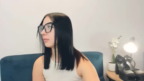 taliasensitive online show from 20, 2, 2026