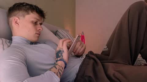 Snapshot of talkinghead7 chatting on 13, 10, 2025 Colin online show from 13, 10, 2025