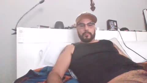 Snapshot of talllatino310 chatting on 10, 11, 2025 talllatino310 online show from 10, 11, 2025