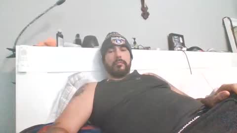 Snapshot of talllatino310 chatting on 24, 11, 2025 talllatino310 online show from 24, 11, 2025