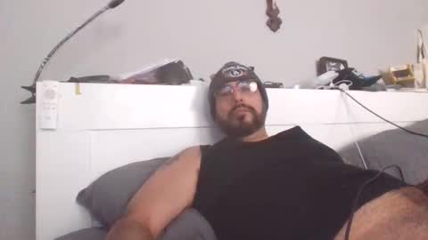 Snapshot of talllatino310 chatting on 13, 1, 2026 talllatino310 online show from 13, 1, 2026