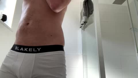 Snapshot of tallpaul_12345 chatting on 15, 3, 2026 Tall Paul online show from 15, 3, 2026