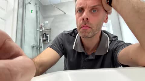 Snapshot of tallpaul_12345 chatting on 16, 3, 2026 Tall Paul online show from 16, 3, 2026