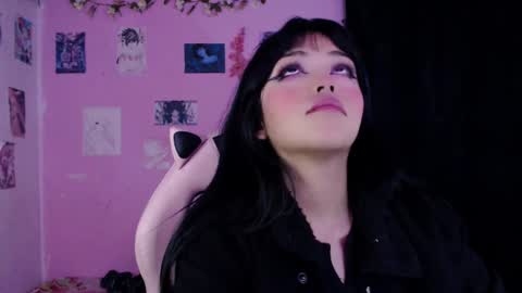 Alejandra Independent model online show from 3, 2, 2025