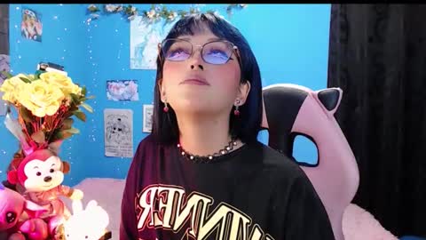 Alejandra Independent model online show from 1, 12, 2025