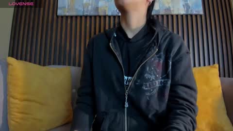 Tamy  online show from 5, 3, 2025