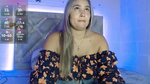 Tamy Vega online show from 4, 2, 2026