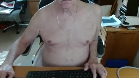 Snapshot of tampaman345 chatting on 10, 5, 2026 tampaman345 online show from 10, 5, 2026