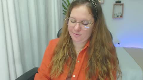 Snapshot of tamy_shine87 chatting on 5, 12, 2024 Im Samy online show from 5, 12, 2024