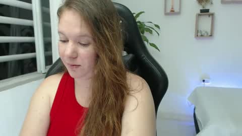 Snapshot of tamy_shine87 chatting on 29, 12, 2024 Im Samy online show from 29, 12, 2024