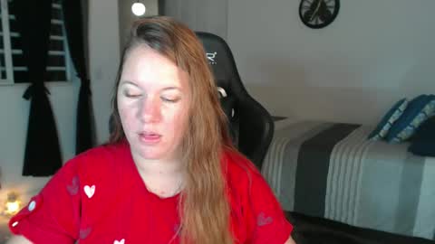 Snapshot of tamy_shine87 chatting on 1, 4, 2026 Im Samy online show from 1, 4, 2026