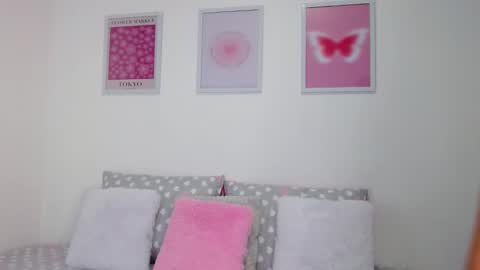 Snapshot of tamy_sweet01 chatting on 21, 12, 2024 tamy sweet01 online show from 21, 12, 2024