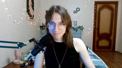 Snapshot of tangerine4dreams chatting on 13, 2, 2025 Milena Kuprianova online show from 13, 2, 2025