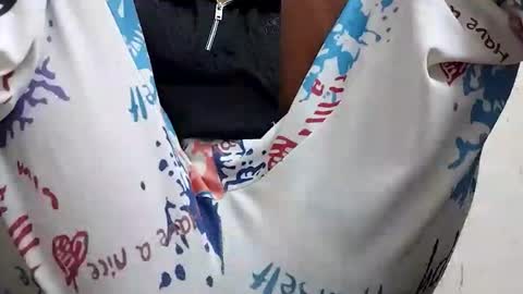 taniya_roy4628 online show from 13, 4, 2026