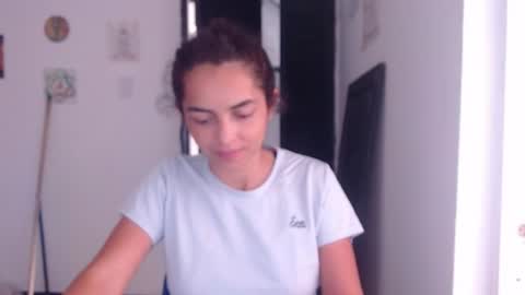 Snapshot of tantricroots chatting on 9, 7, 2026 Angeline Follow online show from 9, 7, 2026
