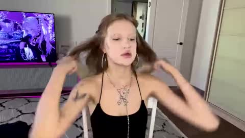 Alisa online show from 12, 2, 2026