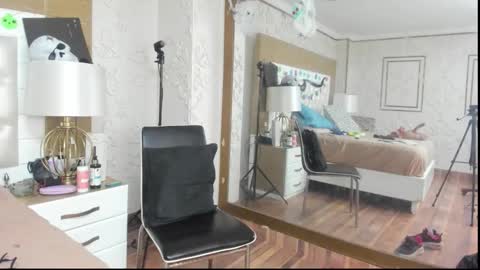 Tara online show from 2, 11, 2025