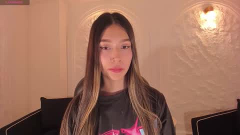 Tara Lawrence online show from 21, 12, 2025