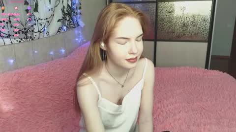 Snapshot of tarantino_girl chatting on 14, 11, 2025 Vetta online show from 14, 11, 2025