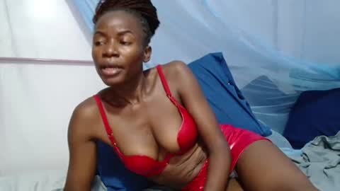Snapshot of tasha_maya chatting on 19, 7, 2026 milan online show from 19, 7, 2026