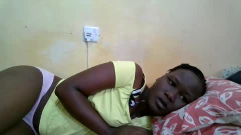Snapshot of tashacute20 chatting on 9, 8, 2026 tashacute20 online show from 9, 8, 2026