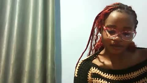 Snapshot of tashacutey chatting on 4, 1, 2025 Tasha online show from 4, 1, 2025