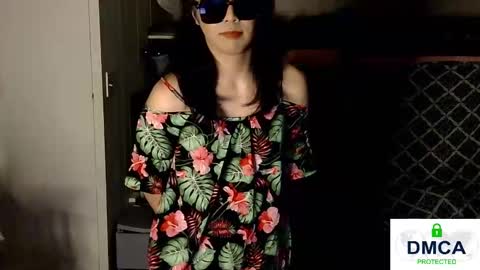 Snapshot of tashakai chatting on 21, 2, 2025 TashaKai online show from 21, 2, 2025