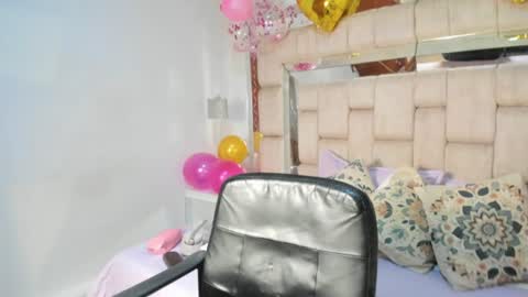 Tashi online show from 30, 7, 2026