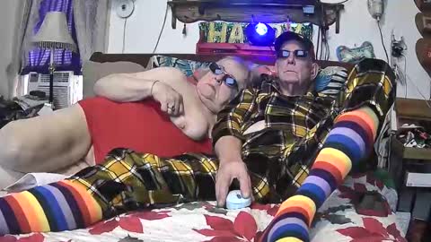 Snapshot of taskmaster24 chatting on 5, 3, 2025 SUGAR SPICE online show from 5, 3, 2025