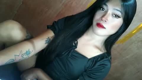   online show from 8, 10, 2025