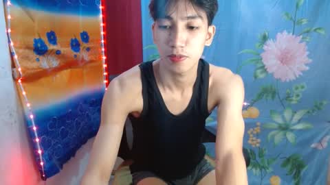 Snapshot of tastylicious_kim chatting on 10, 12, 2024 Ask me online show from 10, 12, 2024
