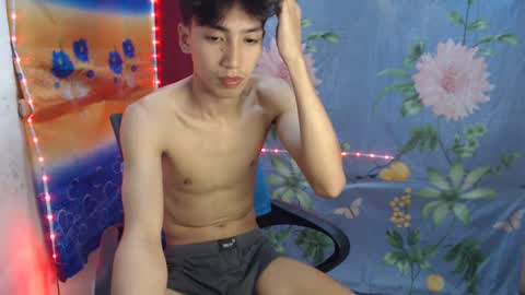 Snapshot of tastylicious_kim chatting on 5, 2, 2025 Ask me online show from 5, 2, 2025