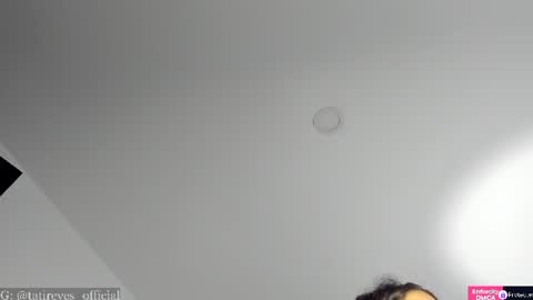 Snapshot of tati_reyes chatting on 12, 6, 2026 Tatiana --- Schedule Monday to Sundays 800 to 200 UTC-5 online show from 12, 6, 2026