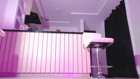 tatiana1004 online show from 16, 4, 2026