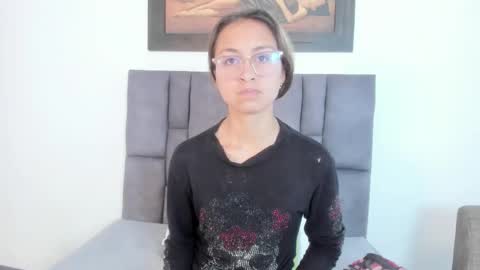 Snapshot of tatiana_valencia chatting on 24, 5, 2026 Tati online show from 24, 5, 2026