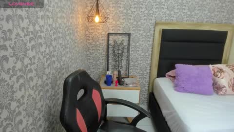 T A T I  online show from 11, 1, 2025