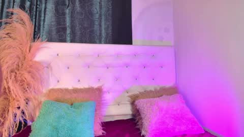 Snapshot of tatixxxvega chatting on 3, 6, 2026 tatix online show from 3, 6, 2026