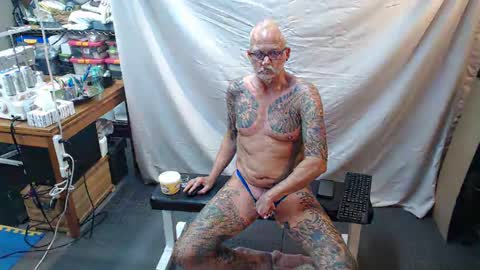inkbator online show from 12, 10, 2025