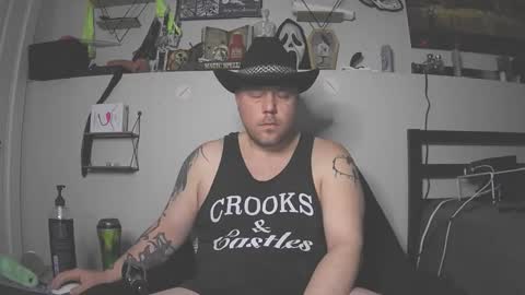 Snapshot of tattdxxx chatting on 1, 5, 2026 just jay1988 online show from 1, 5, 2026