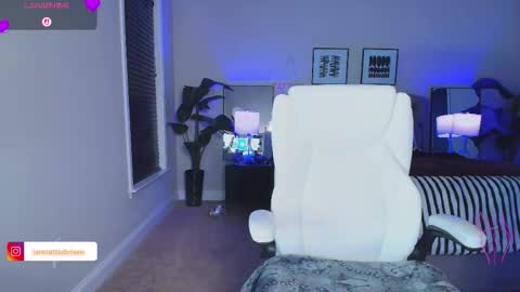 Snapshot of tatted_vixen chatting on 20, 11, 2025 Tatted Queen online show from 20, 11, 2025