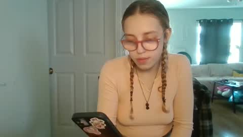 Trippy hippy online show from 11, 9, 2025