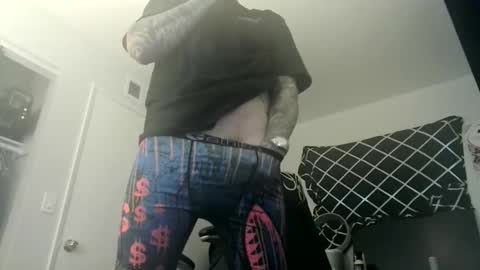 Snapshot of tattednblonde chatting on 6, 11, 2025 tattednblonde online show from 6, 11, 2025