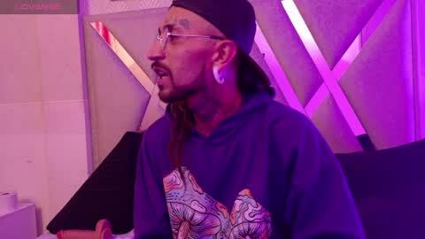 Snapshot of tattoo_edbosses chatting on 10, 4, 2026 Mara y Dominic online show from 10, 4, 2026