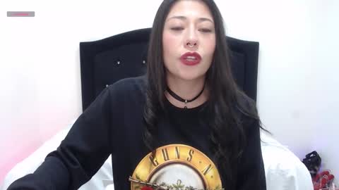 High Mami  online show from 1, 11, 2025