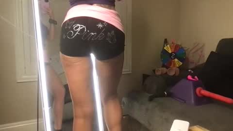 Miss Grace online show from 13, 2, 2026