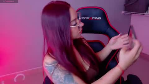 Snapshot of tattusamy chatting on 24, 6, 2026 samy tattu online show from 24, 6, 2026
