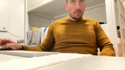 Snapshot of tatuador40 chatting on 19, 1, 2025 Tatuador40 online show from 19, 1, 2025