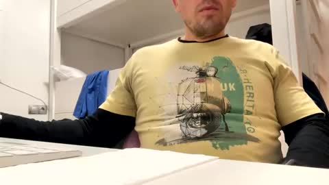 Snapshot of tatuador40 chatting on 28, 2, 2025 Tatuador40 online show from 28, 2, 2025