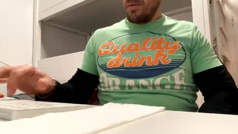 Snapshot of tatuador40 chatting on 8, 3, 2025 Tatuador40 online show from 8, 3, 2025